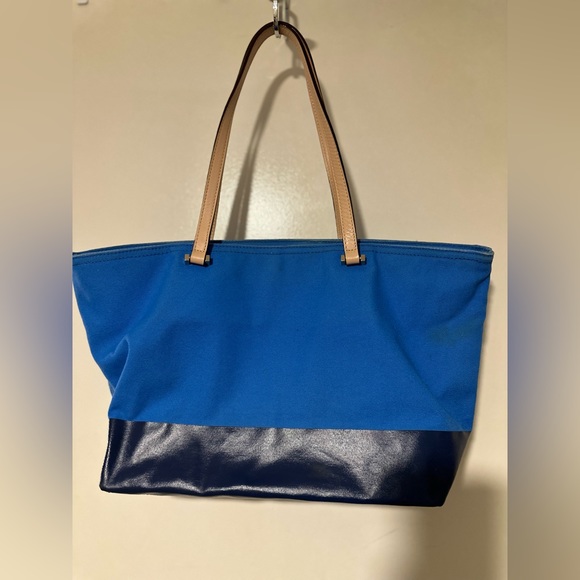 Kate Spade Large vintage Tote - Picture 4 of 13